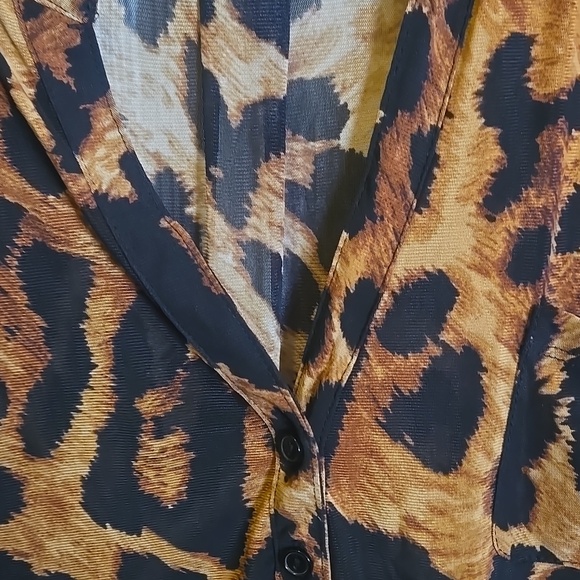 DNA Couture Leopard Print Blouse - Picture 6 of 7